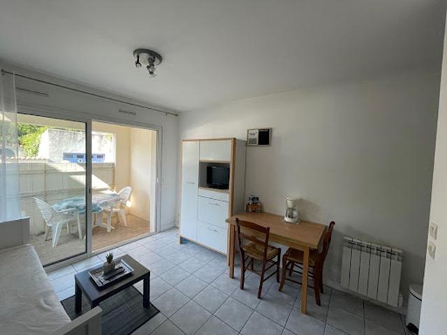 Location Appartement 1 pièce 19 m2 La Rochelle