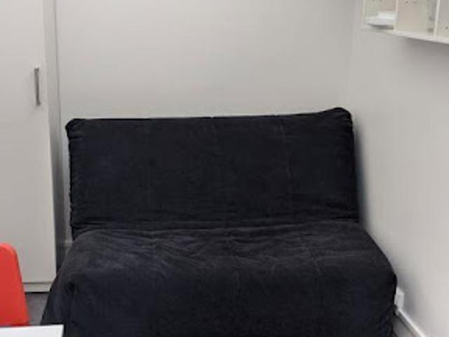 Location Appartement 1 pièce 19 m2 Paris 20ème