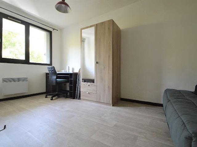 Location Appartement 1 pièce 19 m2 Pau