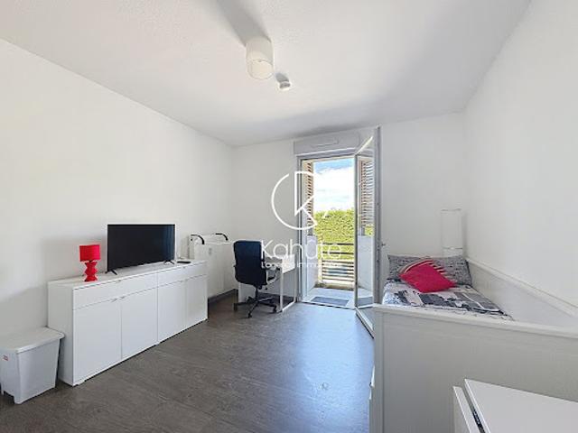 Location Appartement 1 pièce 19.2 m2 Limonest