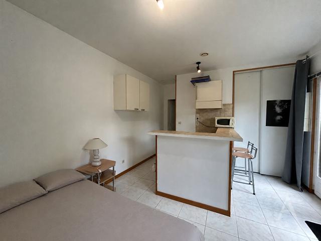 Location appartement 1 pièce, 19.45m², Bourges