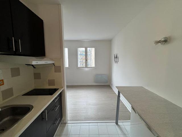 Location Appartement 1 pièce 19.52 m2 Saint Maurice
