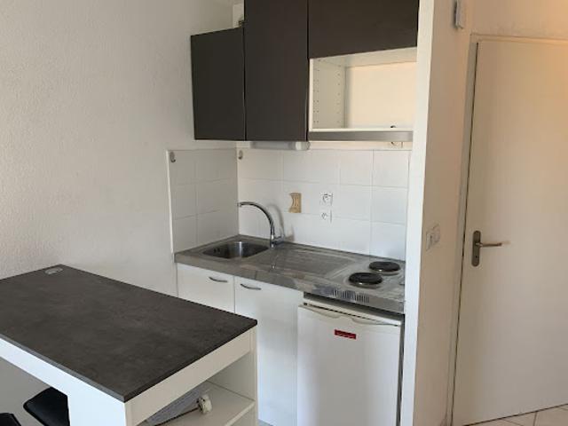 Location Appartement 1 pièce 19.7 m2 Castelnau le Lez