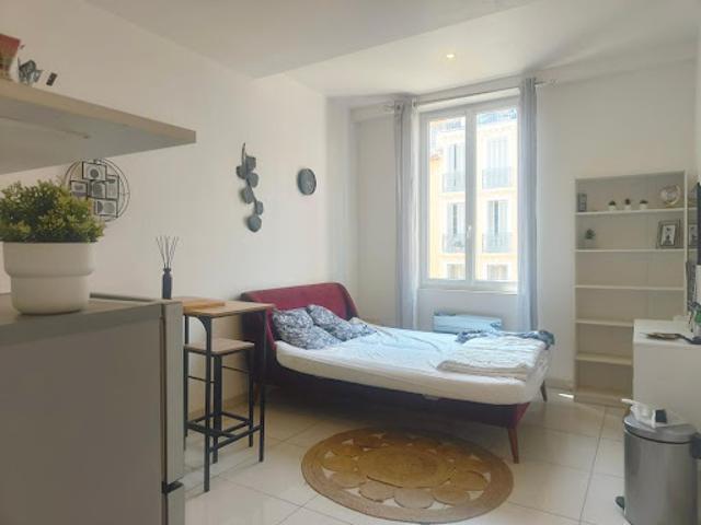 Location Appartement 1 pièce 19.7 m2 Toulon