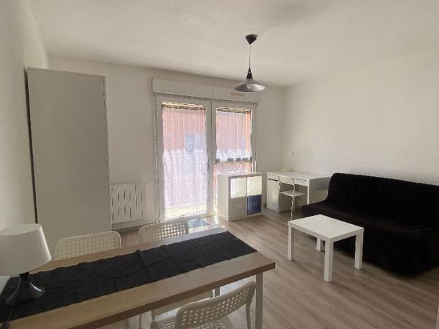 Location Appartement 1 pièce 19m²