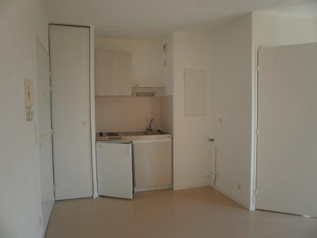 Location Appartement 1 pièce 19m²
