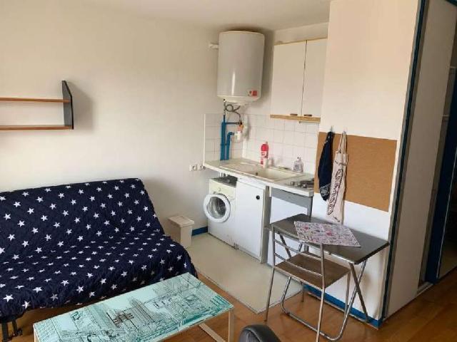 Location Appartement 1 pièce 19m²