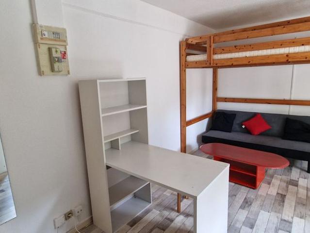 Location Appartement 1 pièce 19m²