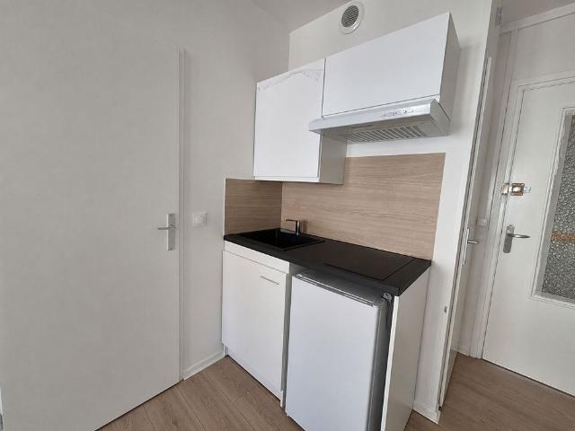 Location Appartement 1 pièce 19m²
