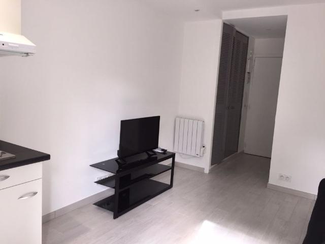 Location Appartement 1 pièce 19m²