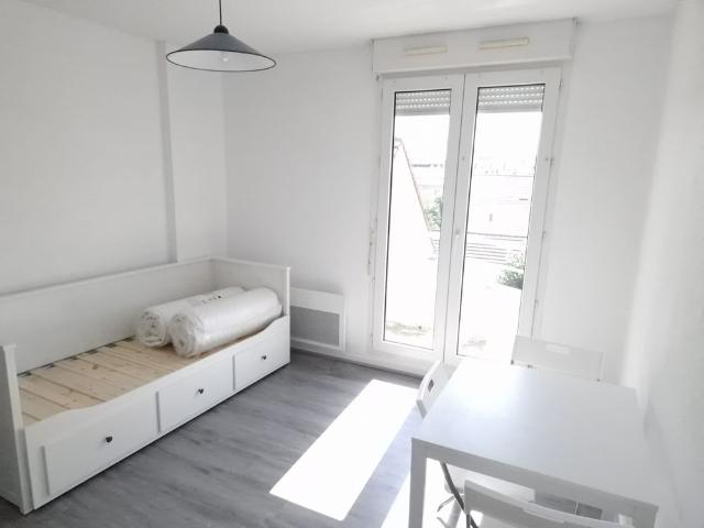 Location Appartement 1 pièce 19m²