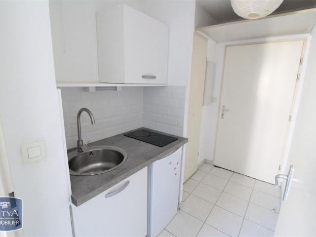 Location Appartement 1 pièce 19m² AIX EN PROVENCE 13100