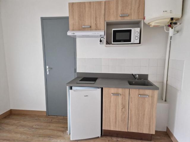 Location Appartement 1 pièce 19m² ANGERS 49100