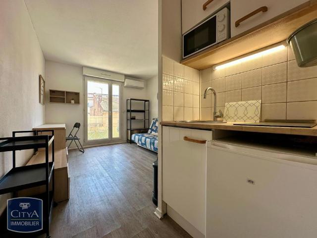 Location Appartement 1 pièce 19m² AVIGNON 84000