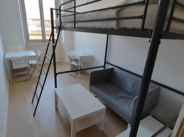 Location Appartement 1 pièce 19m² BORDEAUX 33000