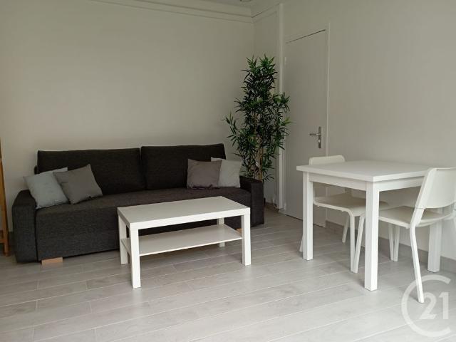 Location Appartement 1 pièce 19m² BRIE COMTE ROBERT 77170