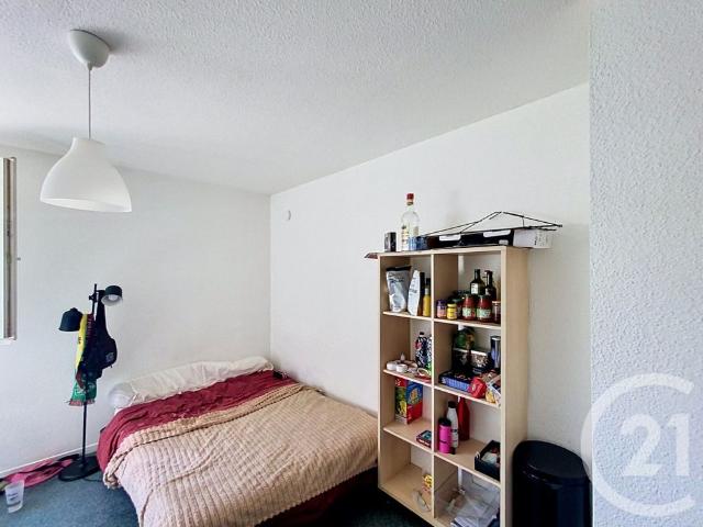 Location Appartement 1 pièce 19m² CLERMONT FERRAND 63000