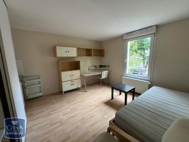 Location Appartement 1 pièce 19m² DIJON 21000