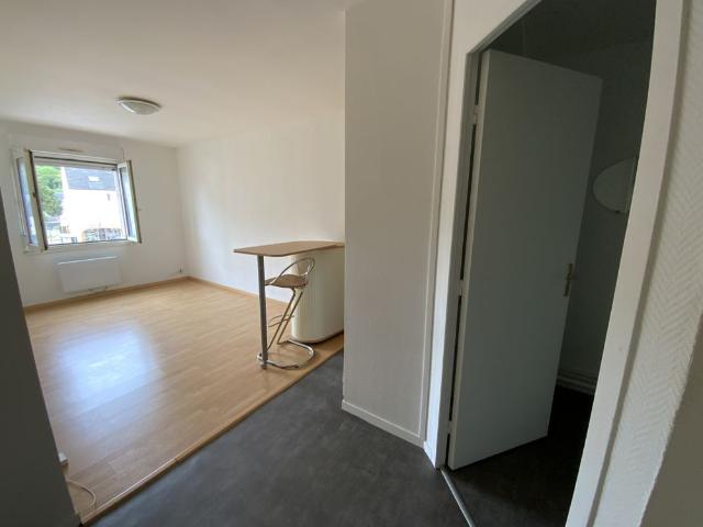 Location Appartement 1 pièce 19m² EVREUX 27000