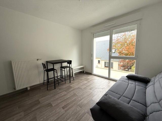 Location Appartement 1 pièce 19m² FRANQUEVILLE ST PIERRE 76520