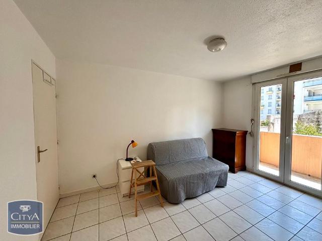 Location Appartement 1 pièce 19m² GRENOBLE 38000