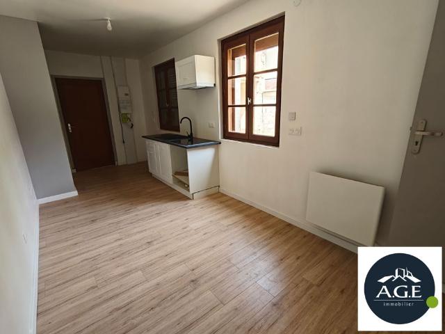 Location Appartement 1 pièce 19m² MAINTENON 28130