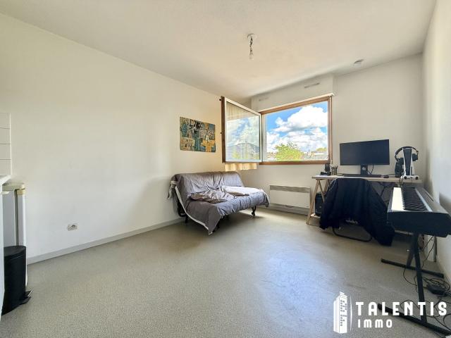 Location Appartement 1 pièce 19m² NANTES 44000