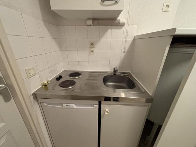 Location Appartement 1 pièce 19m² NANTES 44300