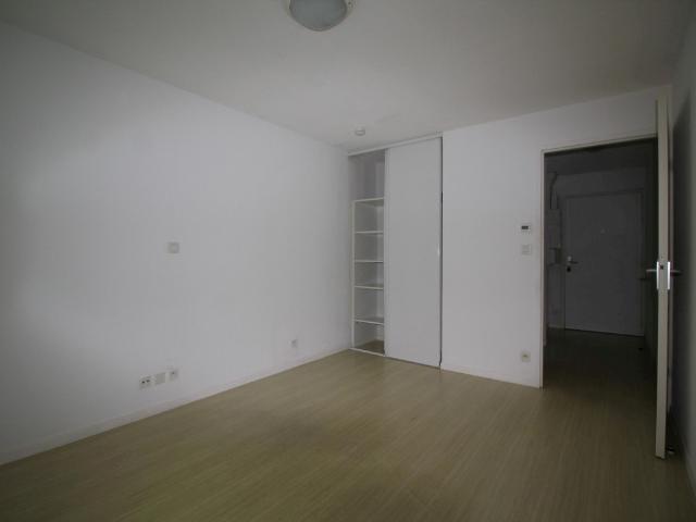 Location Appartement 1 pièce 19m² NANTES 44300