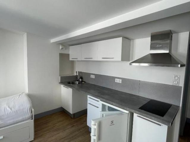 Location Appartement 1 pièce 19m² NANCY 54000