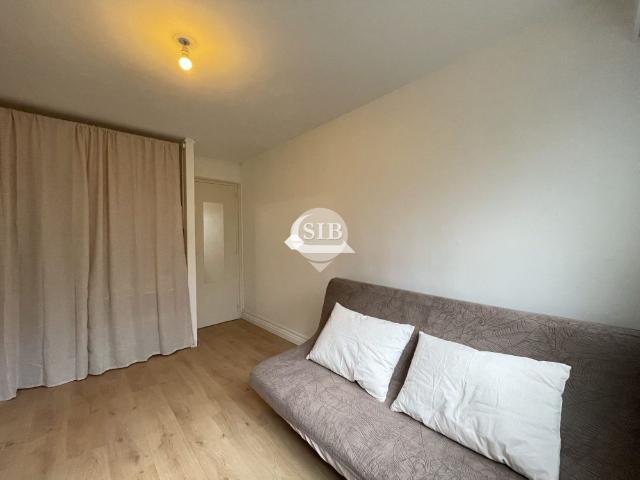 Location Appartement 1 pièce 19m² NOISY LE ROI 78590