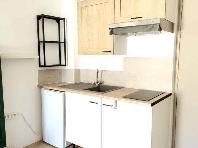 Location Appartement 1 pièce 19m² POITIERS 86000