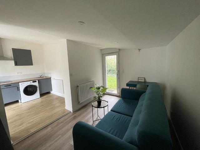 Location Appartement 1 pièce 19m² POITIERS 86000