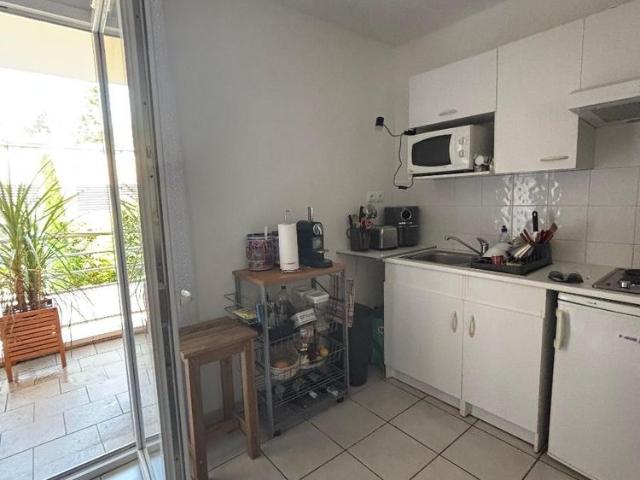 Location Appartement 1 pièce 19m² PRIVAS 07000