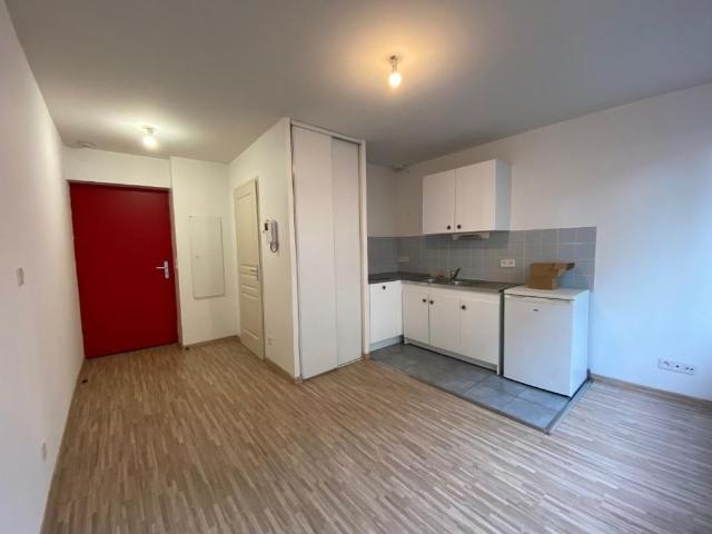 Location Appartement 1 pièce 19m² ROUEN 76000