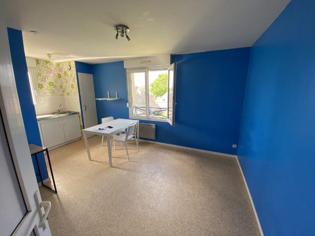 Location Appartement 1 pièce 19m² ST LO 50000