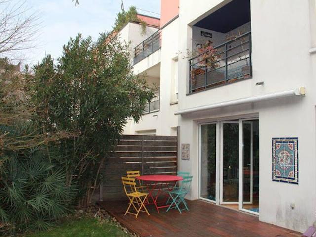 Location Appartement 1 pièce 108 m2 Saint Denis