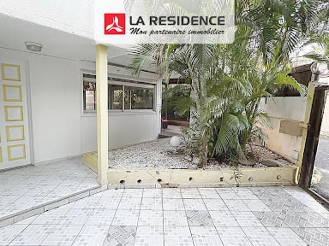 Location Appartement 1 pièce 10 m2 Schoelcher