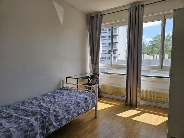 Location appartement 1 pièce, 10.00m², Les Ulis