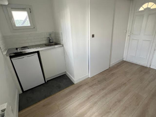 Location Appartement 1 pièce 10.29 m2 Bois Colombes