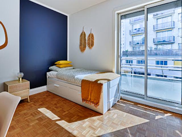 Location Appartement 1 pièce 10.72 m2 Paris 16ème