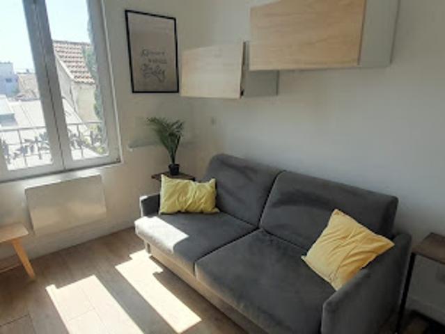 Location Appartement 1 pièce 10.7 m2 Creteil