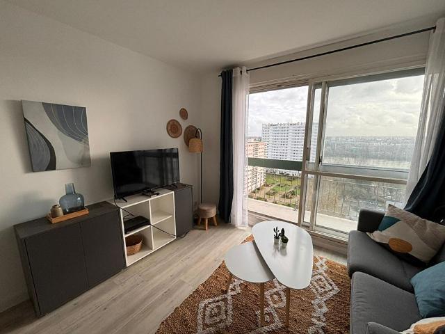 Location Appartement 1 pièce 10m²