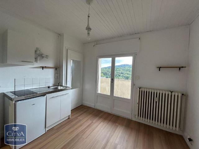 Location Appartement 1 pièce 10m² CHAMBERY 73000