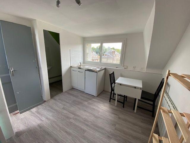 Location Appartement 1 pièce 10m² SOTTEVILLE LES ROUEN 76300
