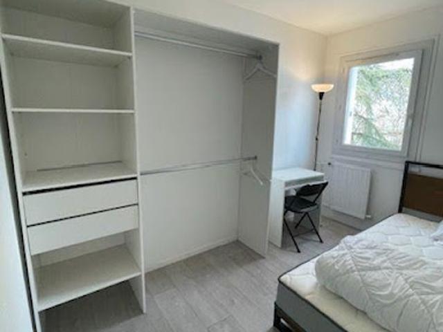 Location Appartement 1 pièce 11 m2 Melun