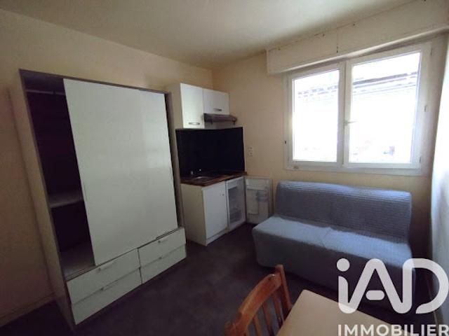 Location Appartement 1 pièce 11 m2 Antony