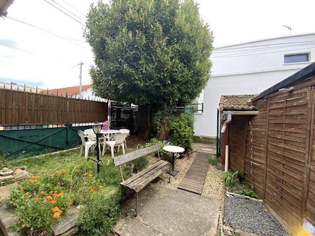Location Appartement 1 pièce 11 m2 Clamart