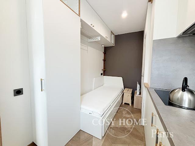 Location Appartement 1 pièce 11 m2 Paris 9ème