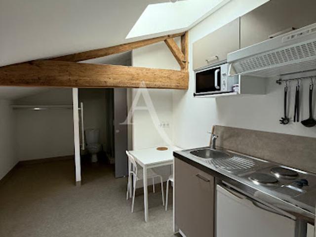 Location Appartement 1 pièce 11.43 m2 La Roche sur Yon
